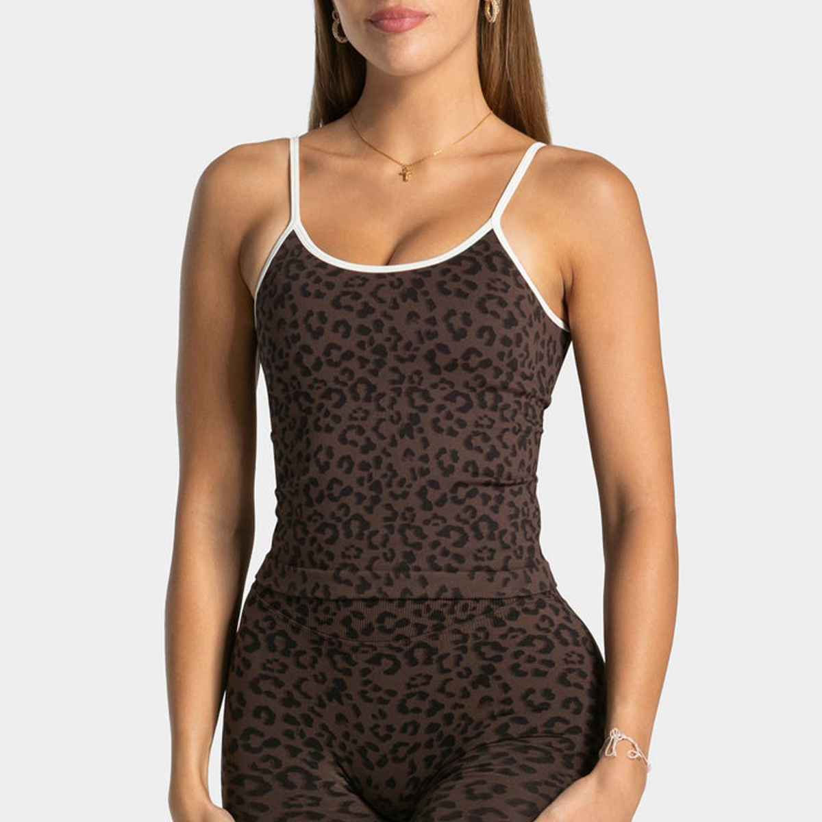 Top Sportivo Sexy con Stampa L - Sports Bra High Impact recensione e prezzo
